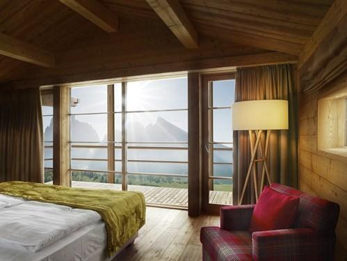 646Cebf5b7ee4969bdf6e168c5ba78a04a99921a