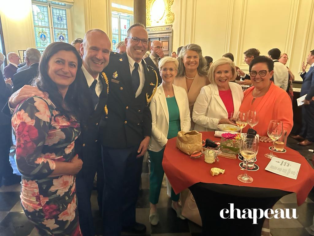 Jessica Rucka Groots afscheid voor burgermoeder Annemarie Penn-te Strake - Chapeau ...